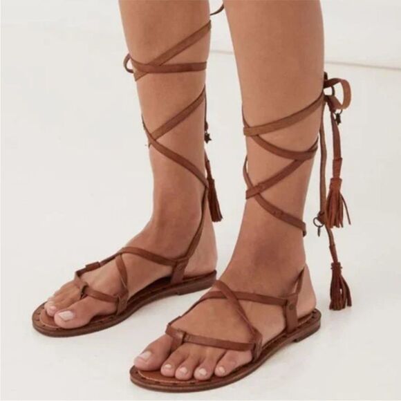 NEW SPELL & THE GYPSY Strappy Gladiator Tan Sandals Size 41 - Picture 2 of 9